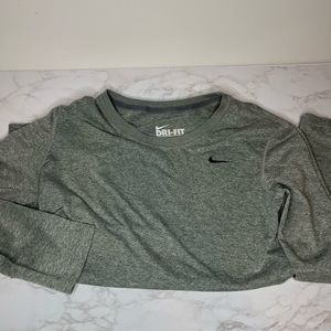 Nike dri-fit long sleeve shirt